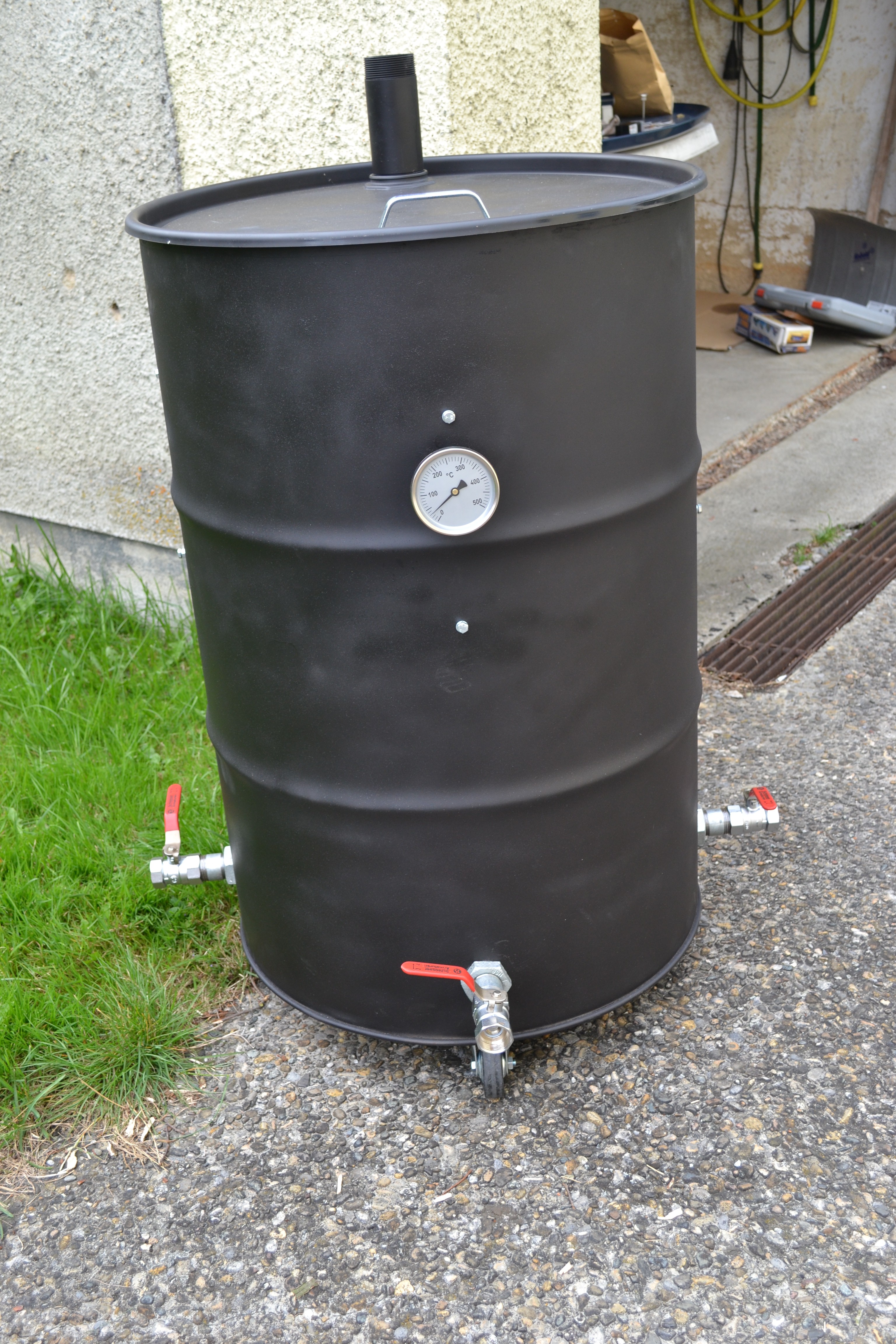Ugly Drum Smoker