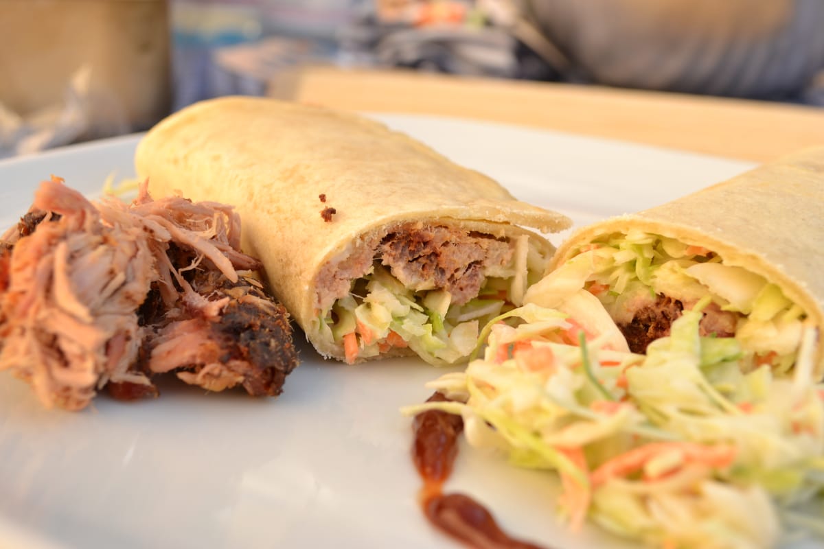 Pulled Pork Wrap mit Coleslaw